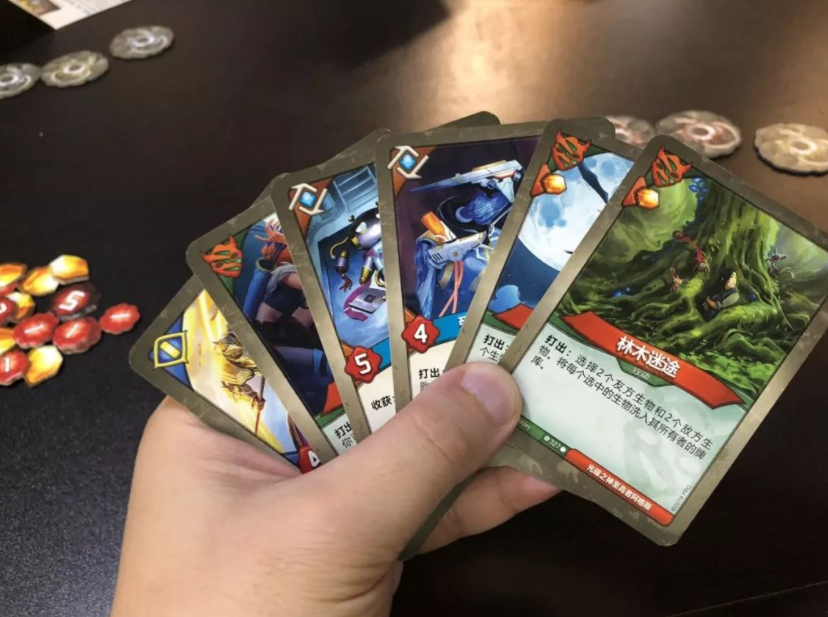 两分钟就能上手的话题之作《熔钥秘境》，为什么不适合新人？