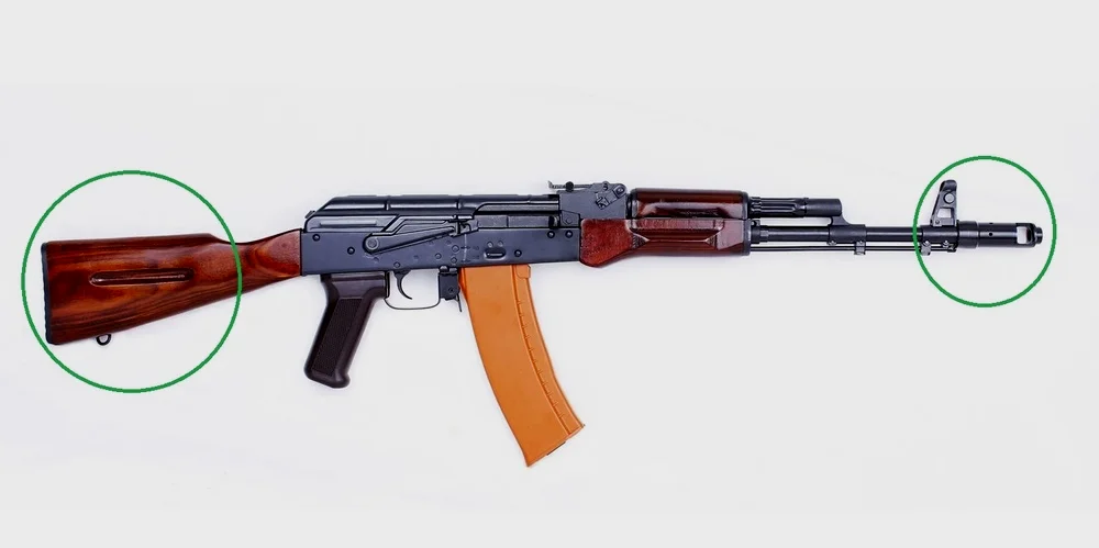 AK-74，看绿圈就知道了怎么区别了