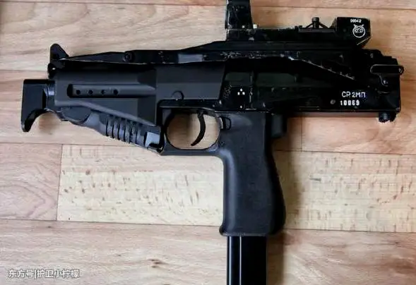 俄SR2M冲锋枪
