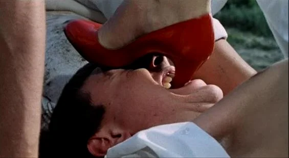 《黑暗》