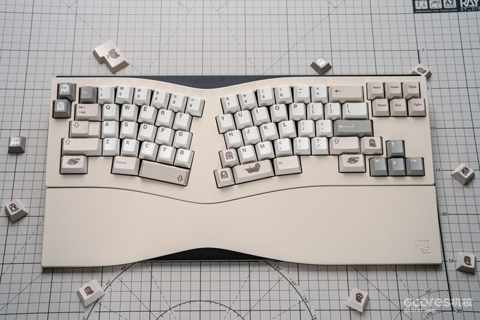 客制化键盘丨购买观望:剪叉新结构以及多款套件简评 客制化键盘丨购买观望:剪叉新结构以及多款套件简评