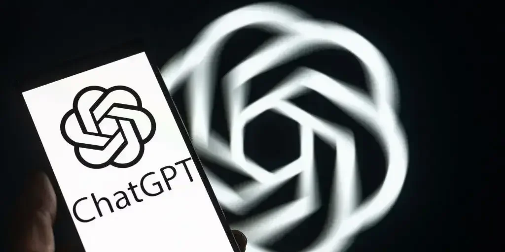 OpenAI CEO 山姆·阿特曼称将逐步解除ChatGPT的各种限制：包括成人内容