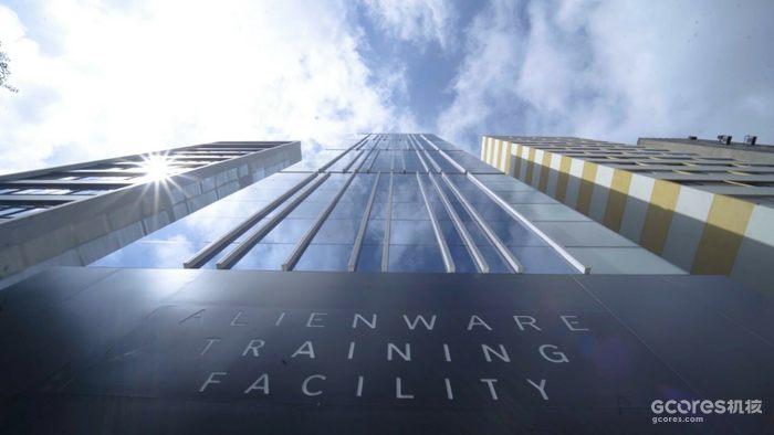 ALIENWARE携手Team Liquid开设世界上最大的电竞运营、住宿和训练中心 ALIENWARE携手Team Liquid开设世界上最大的电竞运营、住宿和训练中心