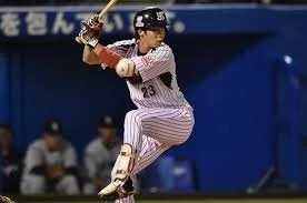 山田哲人