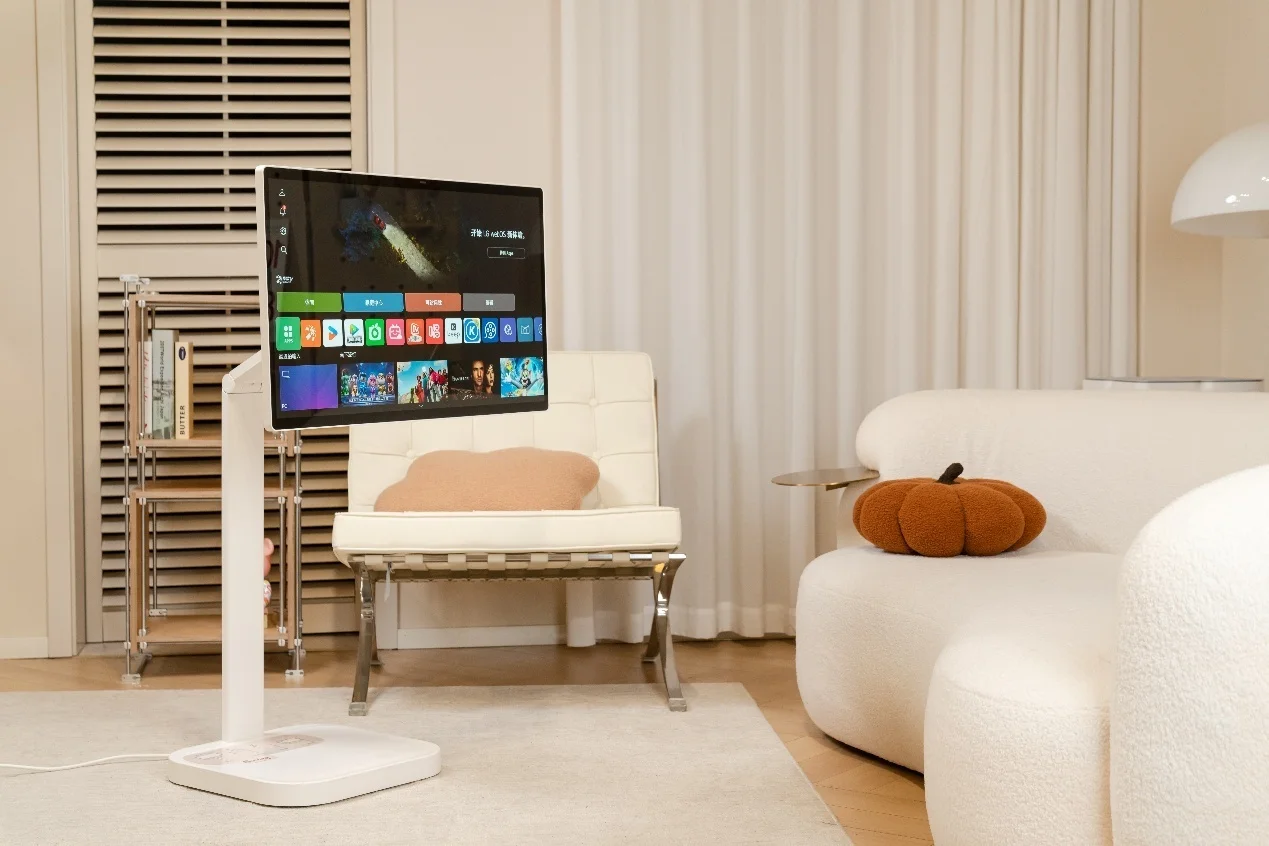 评测：随心移动摇摆的4K 31.5英寸大屏，LG Smart Monitor Swing上手体验