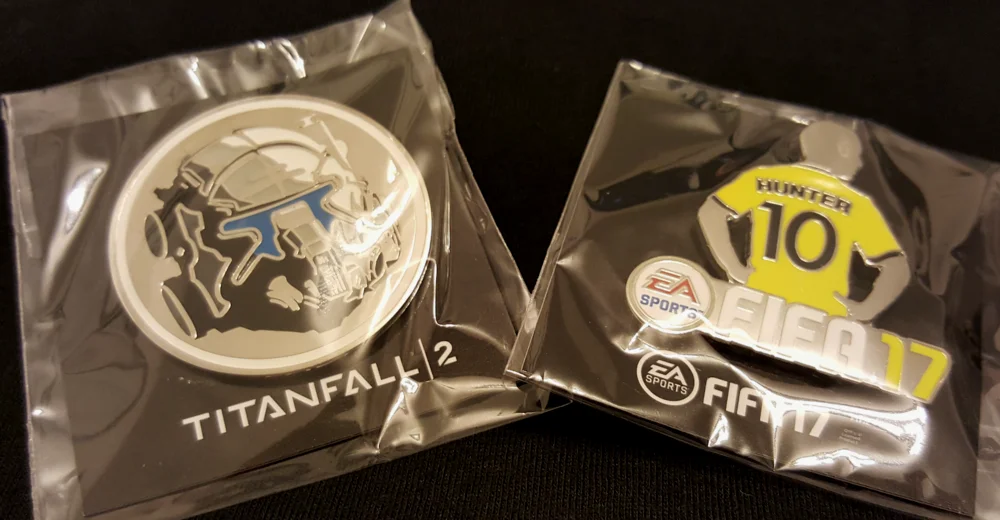 小徽章，泰坦2和FIFA 17的