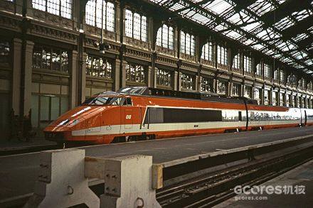 橙色的TGV是我小时候认为最漂亮的东西