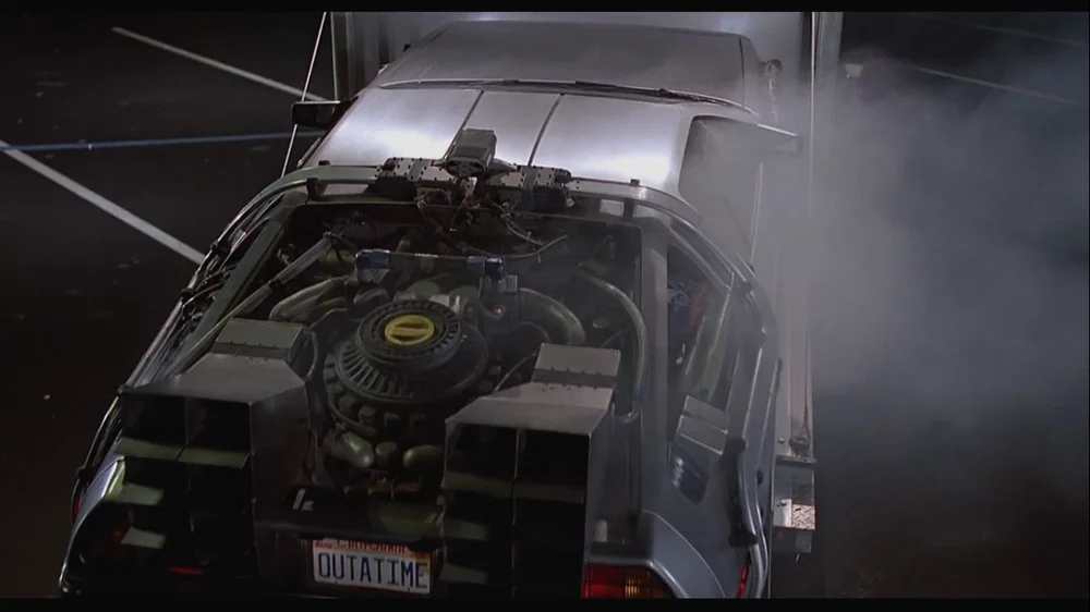 可曾见过这个风格的时间机器？Delorean 唯一车型 DR-7