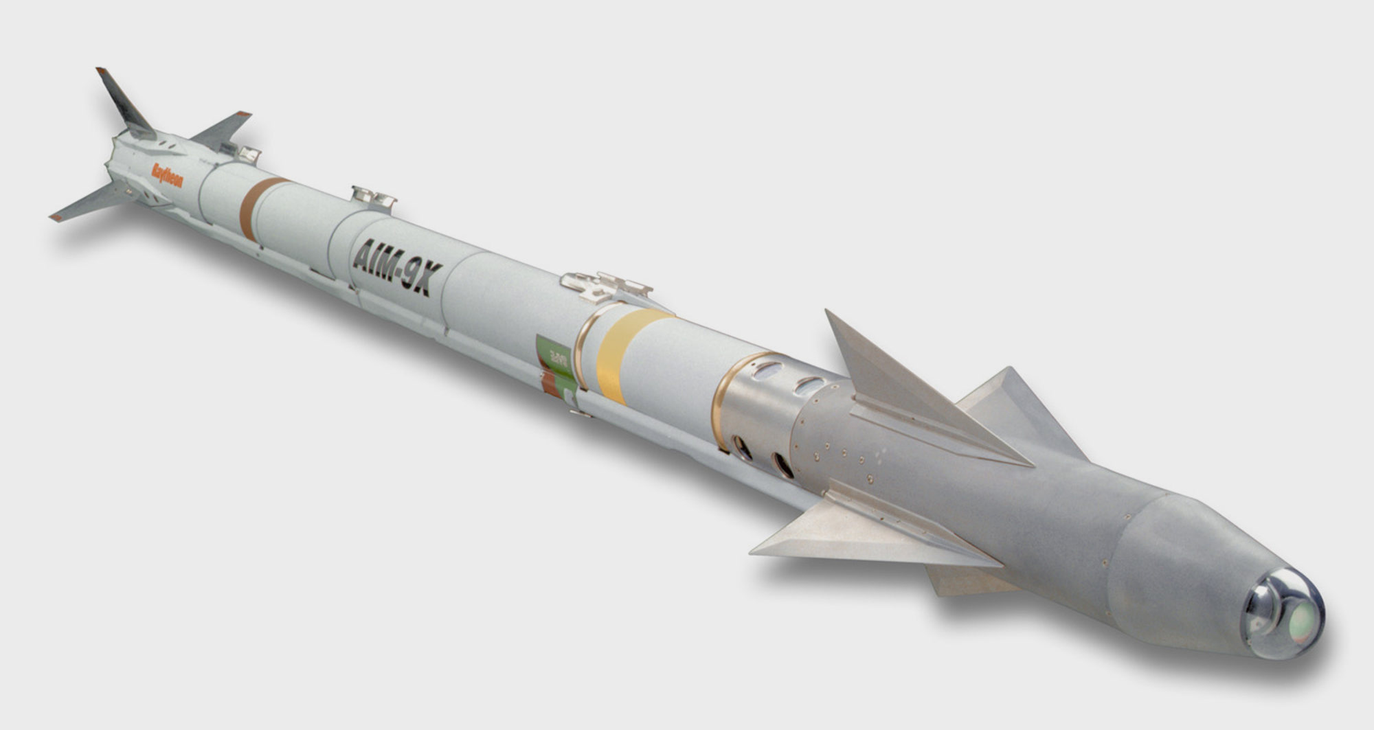 美国空军选择与海军一起继续在AIM-9基础上进行继续发展，最终成品即AIM-9X。不过AIM-9X要到2003年11月才完成使用鉴定，2004年5月批准投入全速生产。