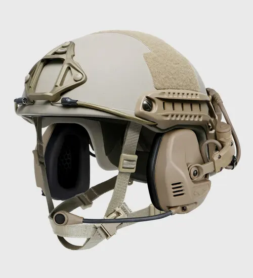 Ops-Core RAC 耳麦 安装在头盔上（图片来源于网络）