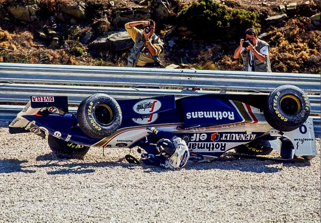 达蒙·希尔的赛车在随后的分站赛中也曾遇到翻车事故。