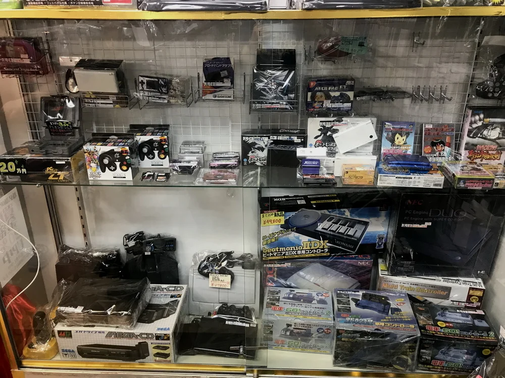 国内少见的SEGA光碟机、PC-E和电车GO的专用配件在这里有售