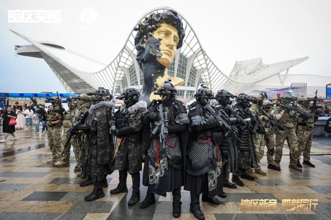四年打磨重构体验，硬核底色的暗区突围正在成为最适合新手的搜打撤