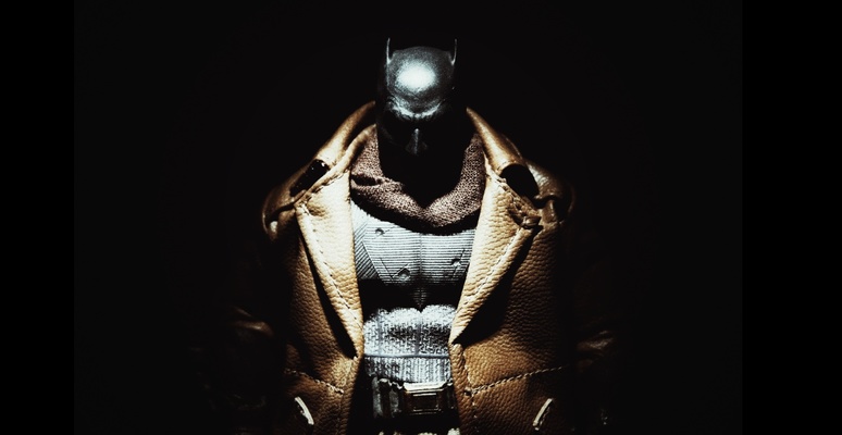 mezco 噩梦蝙蝠侠模型分享