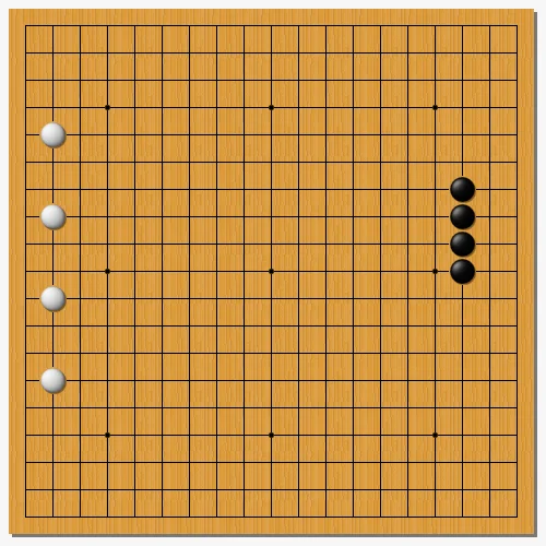 黑棋三线
白棋二线
应该黑棋比白棋围空多吧？