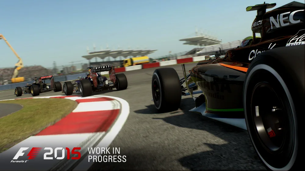 《F1 2015》游戏截图