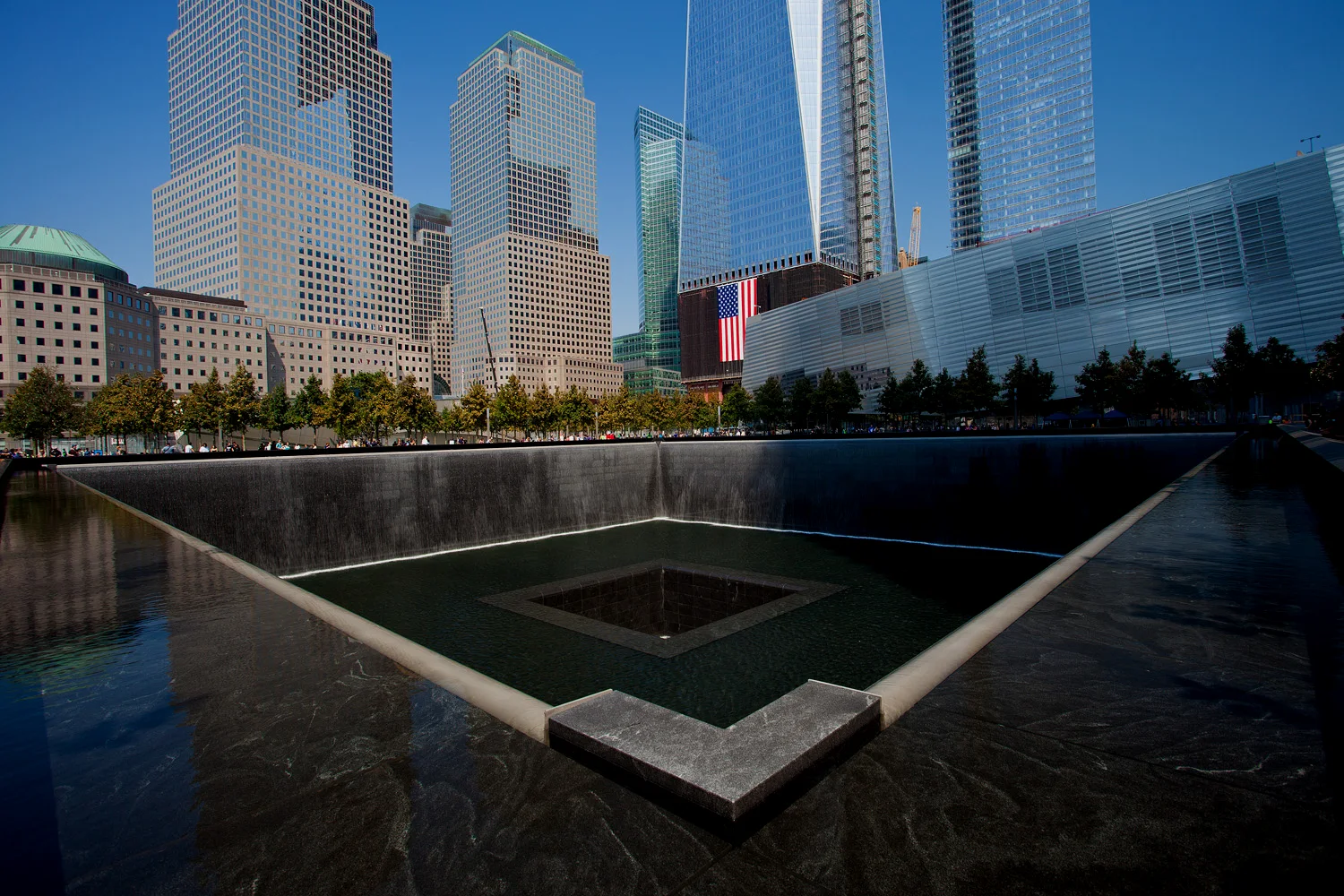 纽约市的911纪念碑