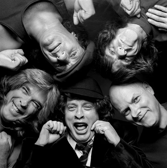 Terry O'Neill 镜头中的 AC/DC