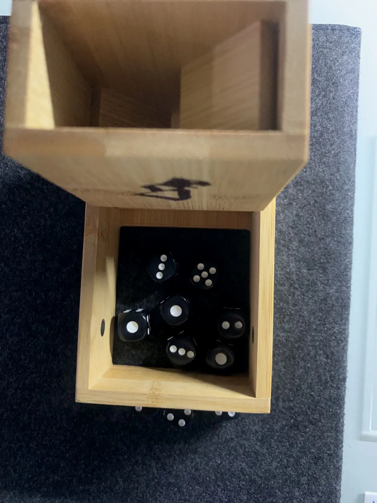 攻方开火投掷结果