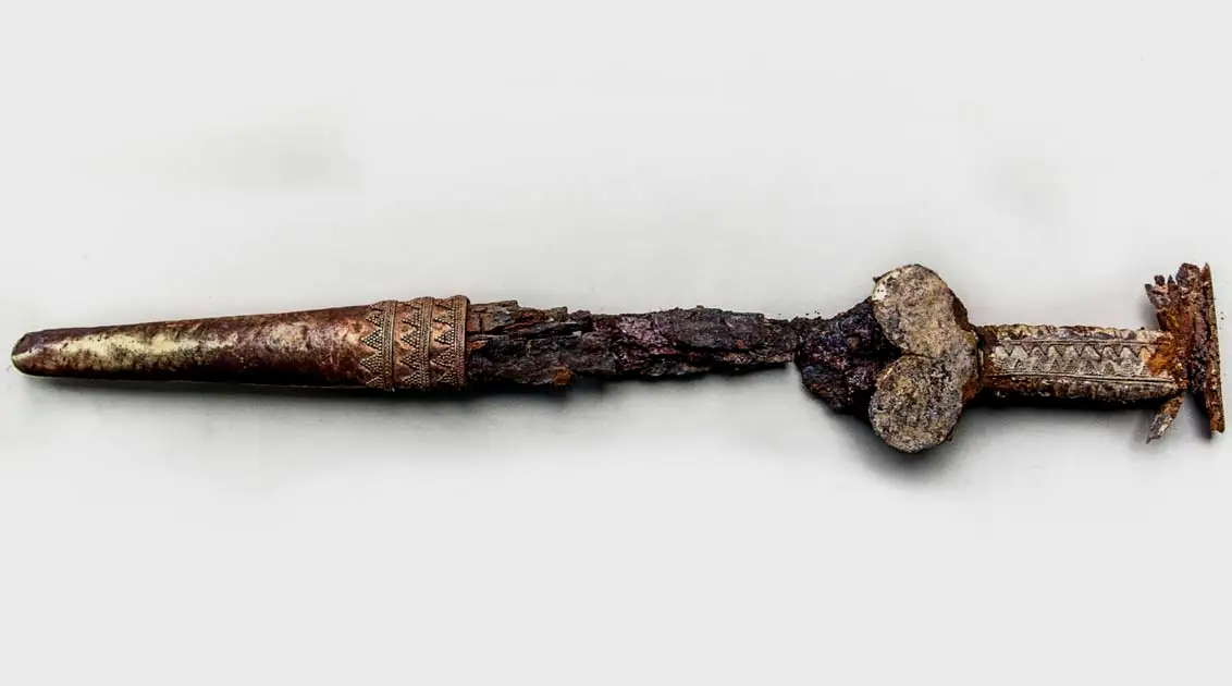 斯基泰匕首，乌克兰，前6世纪
