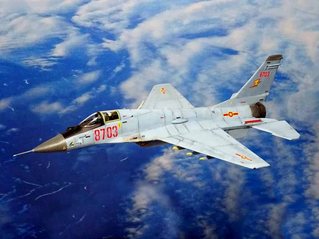 设想中越南空军涂装的Izd-33，其是这大概是这种飞机唯一的去处——去第三世界国家参加低烈度战争