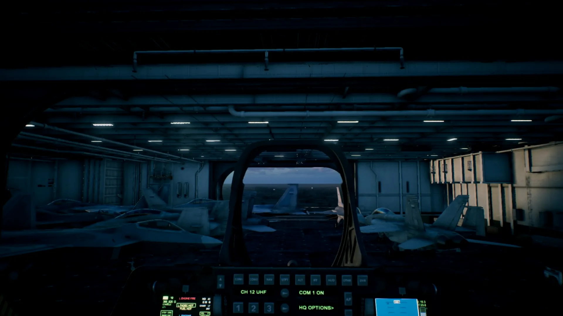 OFS Admiral Andersen的机库