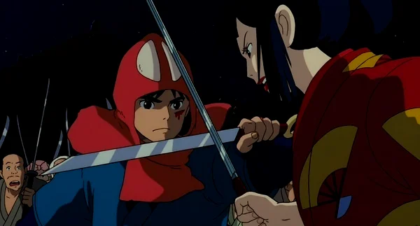 主角拼刀的镜头，可以看到刀身和大陆环首刀一般无二。
