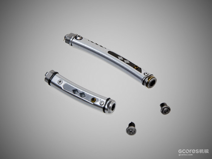 真人化毁原设,换头术拯救“妈索卡” 真人化毁原设,换头术拯救“妈索卡”