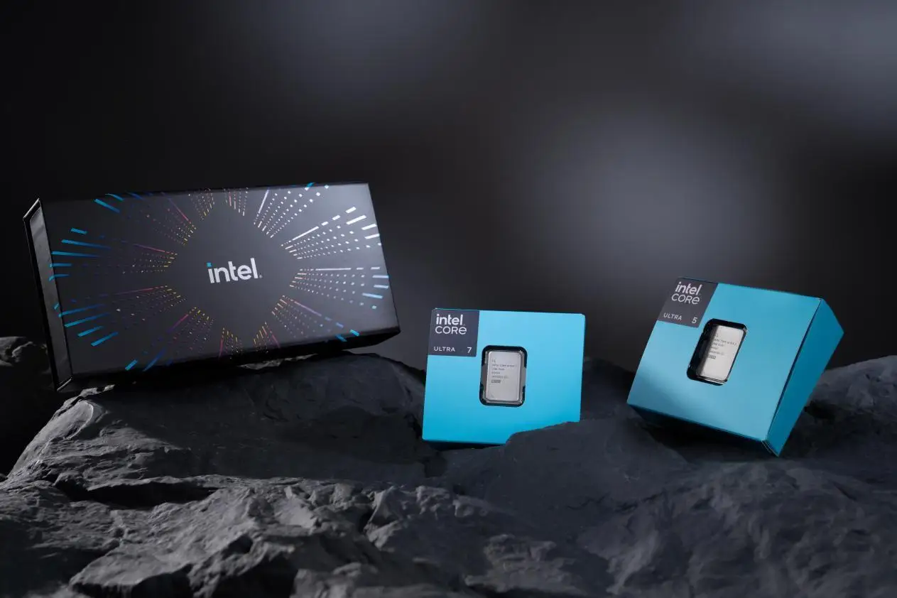 重磅测评：ROG Z890吹雪S加持，酷睿Ultra 200S Plus漂亮反杀！Intel酷睿Ultra 7 270K Plus/酷睿Ultra 5 250K Plus首发测试