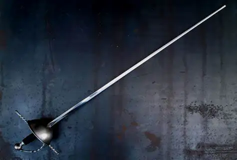 文艺复兴的晚期大碗护手迅捷剑，也是现代击剑运动中重剑项目的鼻祖（迅捷剑的练习剑演化为小剑成为重剑，而小剑的练习剑进一步演化为花剑）