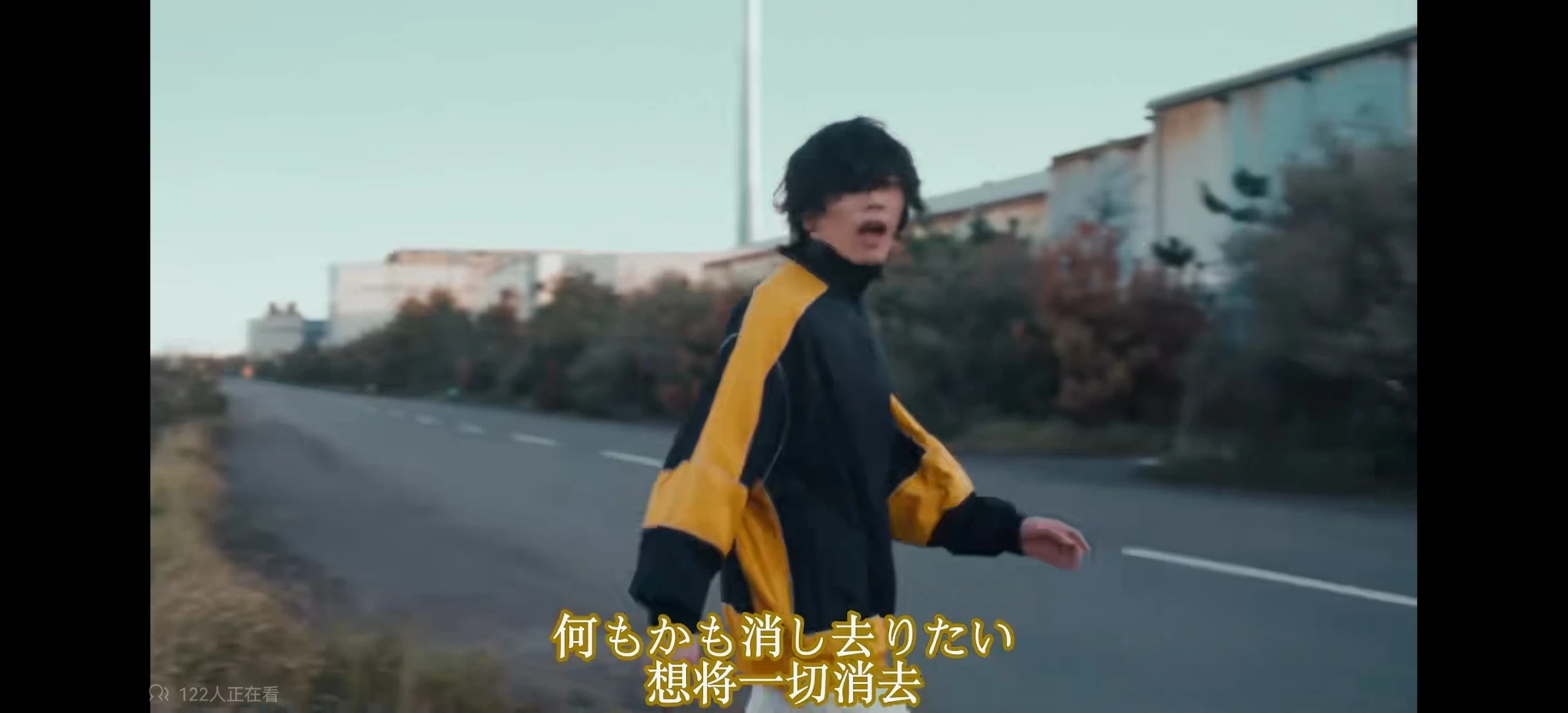 电锯人OP《kick back》的MV出现的这个地点神似《冬之花》 这MV我可太喜欢了，颇有曼恩死前... | 机组 | 机核 GCORES