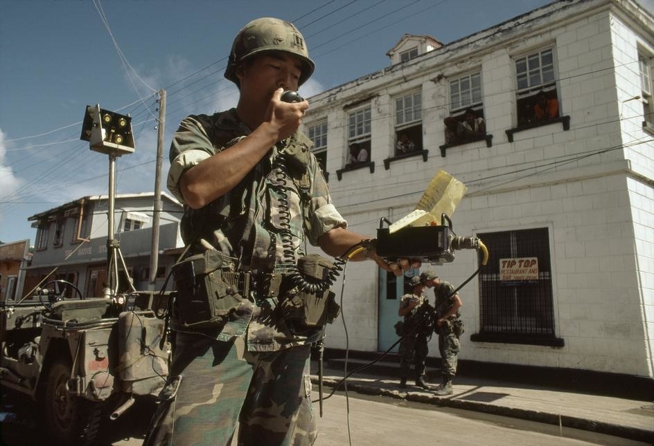 格林纳达的暴怒行动(operation urgent fury)以及1989年入侵巴拿马