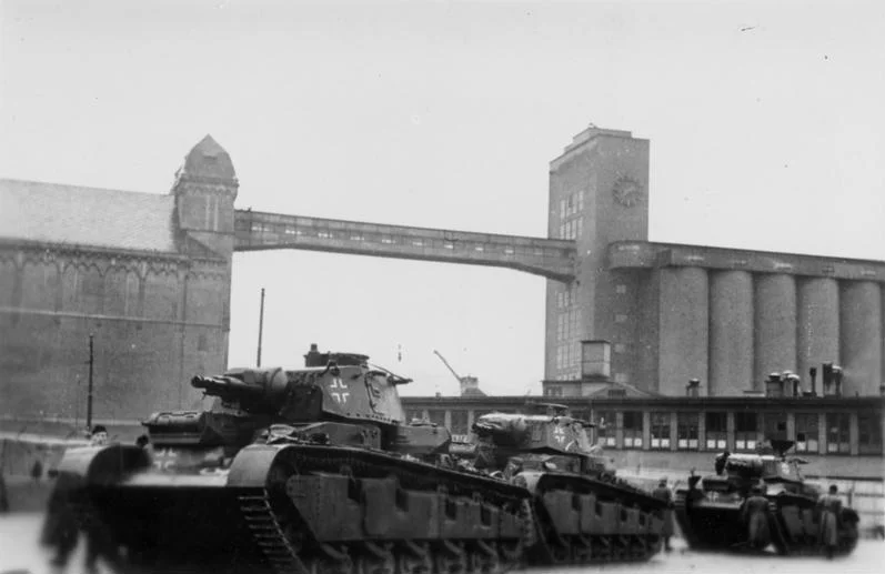 忽悠了苏联人的阅兵用NbFz重型坦克（1940年在瑞典奥斯陆）