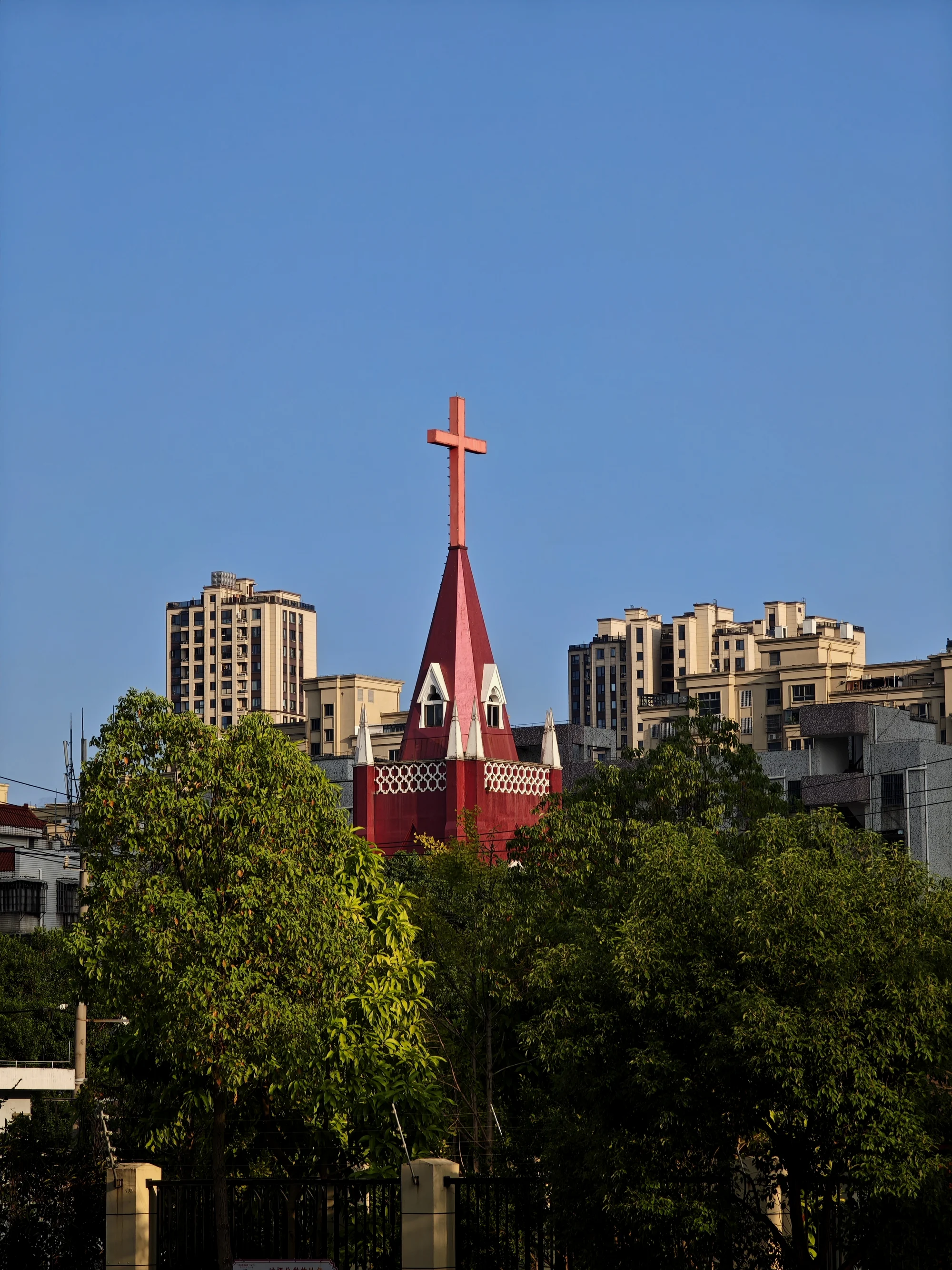 市区里的宗教建筑1