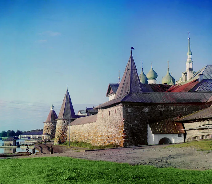 索洛维茨基修道院近景