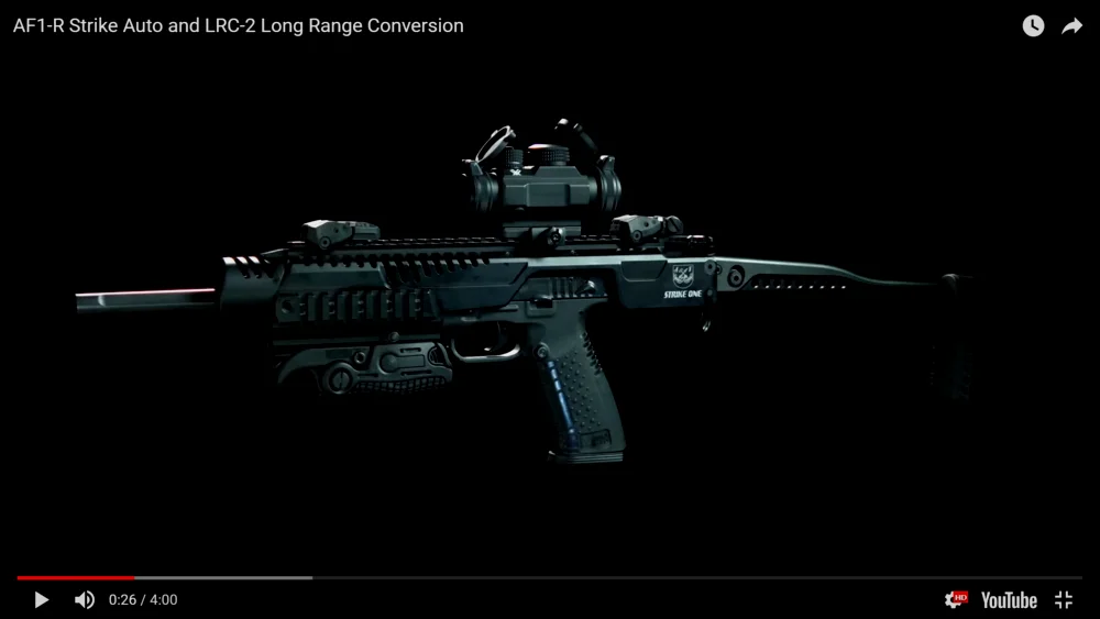 LCR-2宣传视频中采用的全自动版的AF-1，注意枪支套筒上的快慢机，这是半自动AF-1所没有的