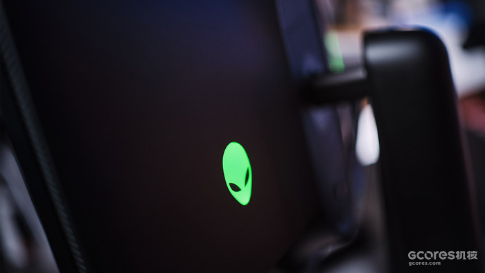 刷新率就是越高越好!500Hz刷新率显示器AW2524H上手竞技 刷新率就是越高越好!500Hz刷新率显示器AW2524H上手竞技