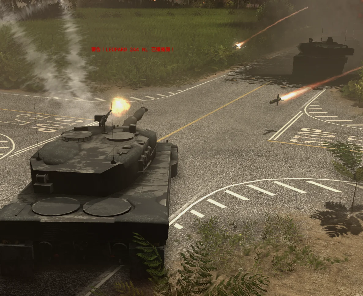 一辆坦克在进入林区的最后画面