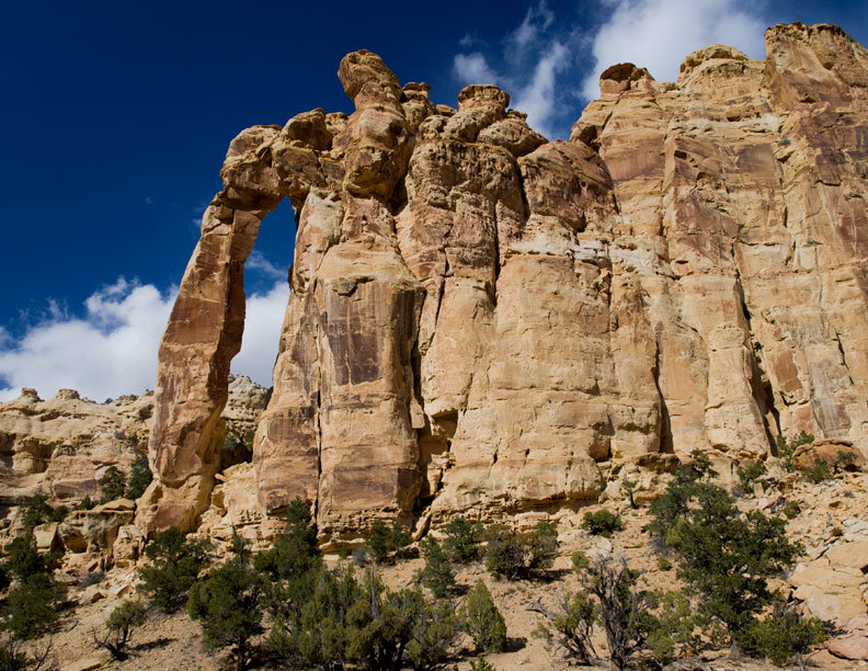 现实中的老鹰峡谷之拱（Eagle Canyon Arch）