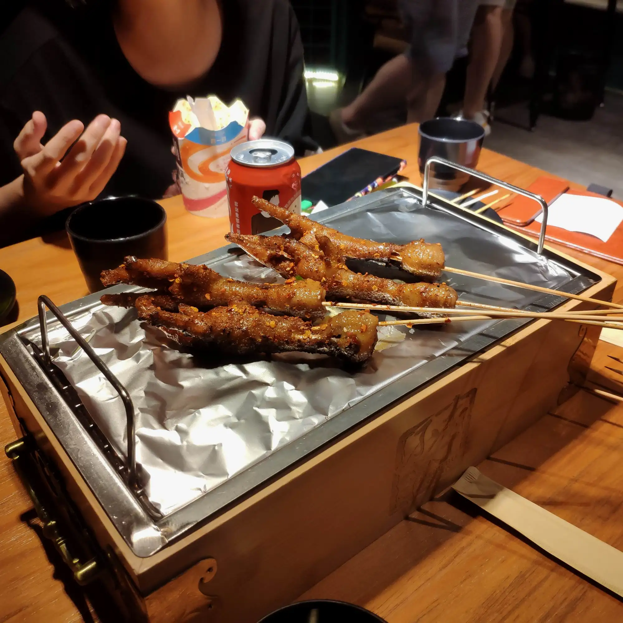招牌鸡爪（真的很美味）