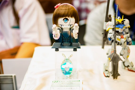 独眼少女 铁球