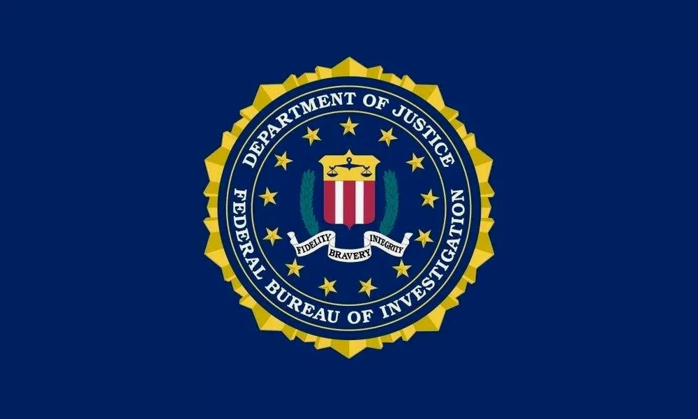 美国联邦调查局，是世界著名的美国最重要的情报机构之一，隶属于美国司法部，英文全称Federal Bureau of Investigation，英文缩写FBI。“FBI”不仅是美国联邦调查局的缩写，还代表着该局坚持贯彻的信条——忠诚（Fidelity）、勇敢（Bravery）和正直（Integrity)，象征联邦警察。