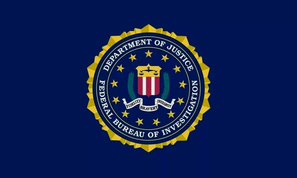 美国联邦调查局，是世界著名的美国最重要的情报机构之一，隶属于美国司法部，英文全称Federal Bureau of Investigation，英文缩写FBI。“FBI”不仅是美国联邦调查局的缩写，还代表着该局坚持贯彻的信条——忠诚（Fidelity）、勇敢（Bravery）和正直（Integrity)，象征联邦警察。