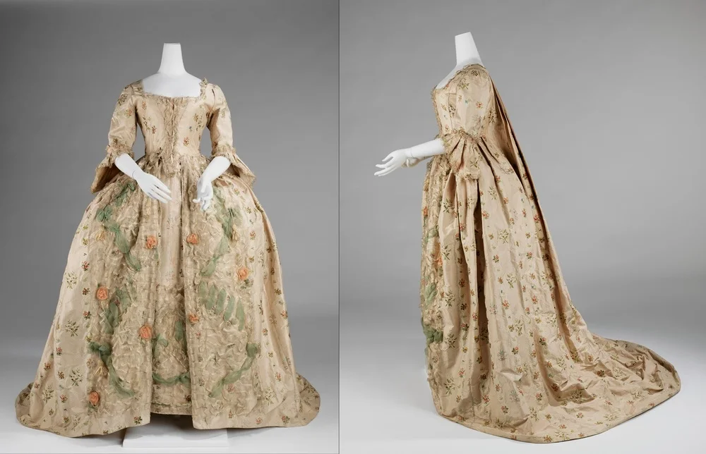 Robe à la Française, 1770–75 (MET) 非前开款的法式礼服