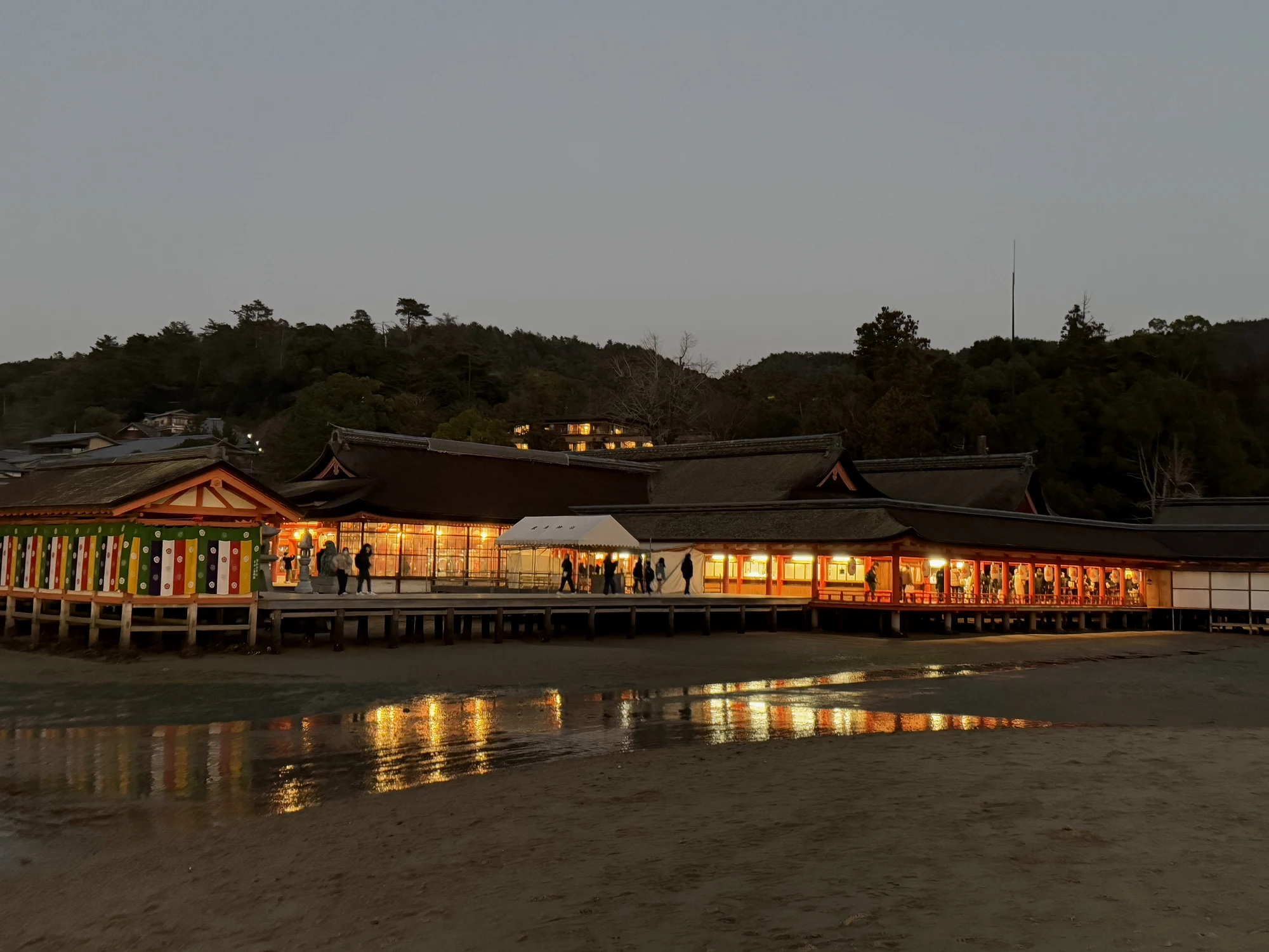 源之宫夜景