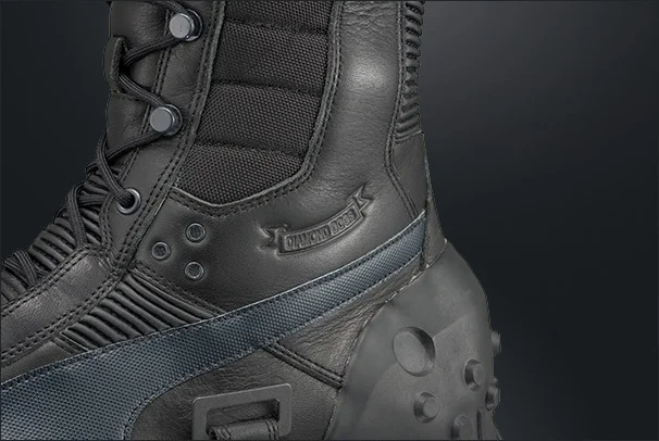 PUMA Sneaking Boots 售价：60000日元（约3162元人民币）