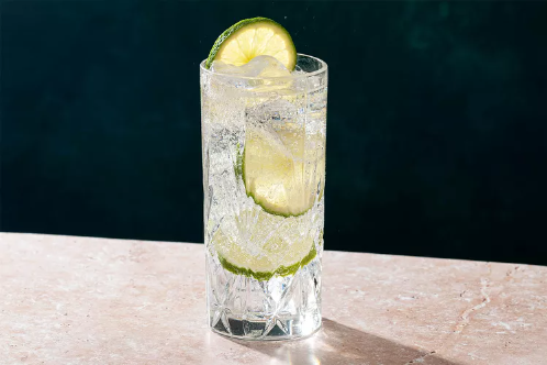 金汤力（Gin tonic）鸡尾酒