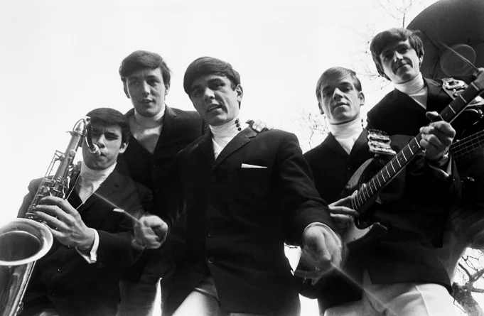 Terry O'Neill 镜头中的 The Dave Clark Five