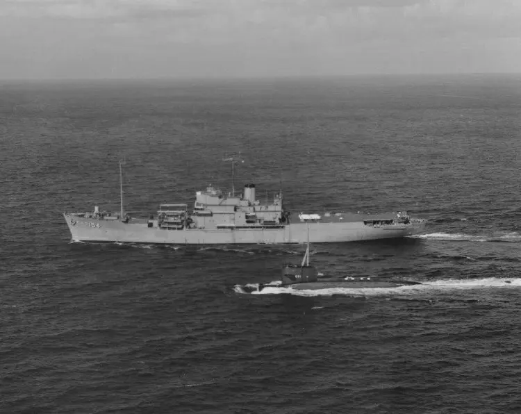 EAG-154和乔治·华盛顿级战略核潜艇罗伯特·李号(SSBN-601)