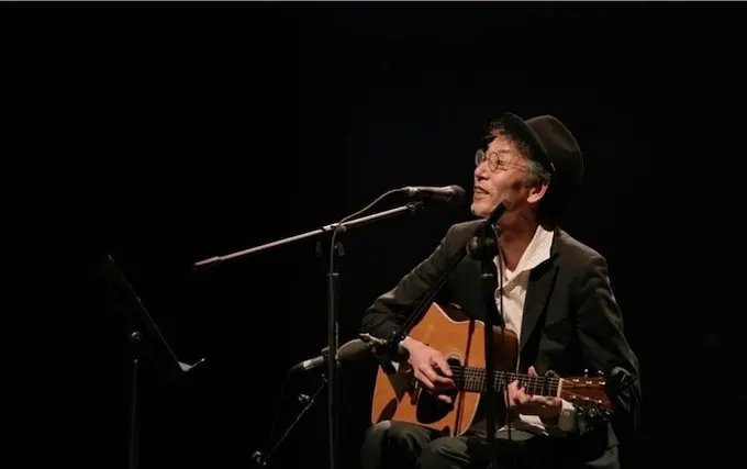 《深夜食堂》主题曲演唱者铃木常吉因病去世，享年65岁